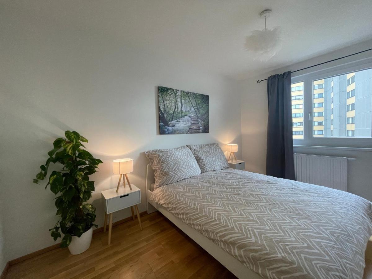 55 M2 Stylish Apartment With Balcony & Parking Wien Eksteriør bilde